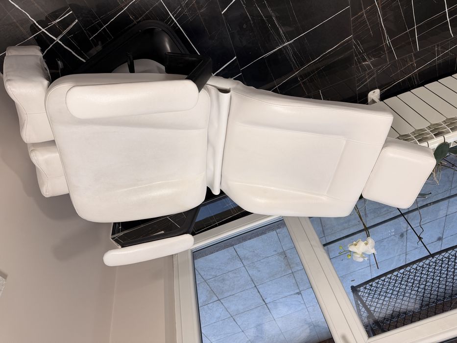 Стол за педикюр.