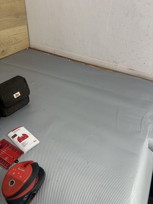 Leica Lino L2P5  nivel laser