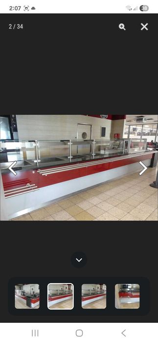 Linie autoservire profesională, cu vitrină frigorifică și zonă caldă