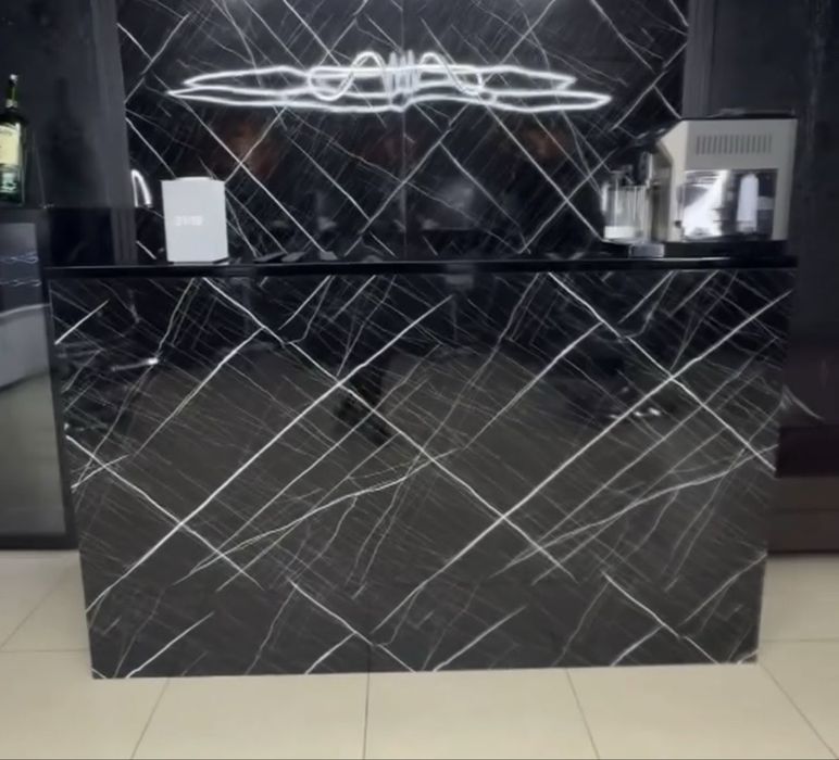 Ресепшен / стойка для администратора