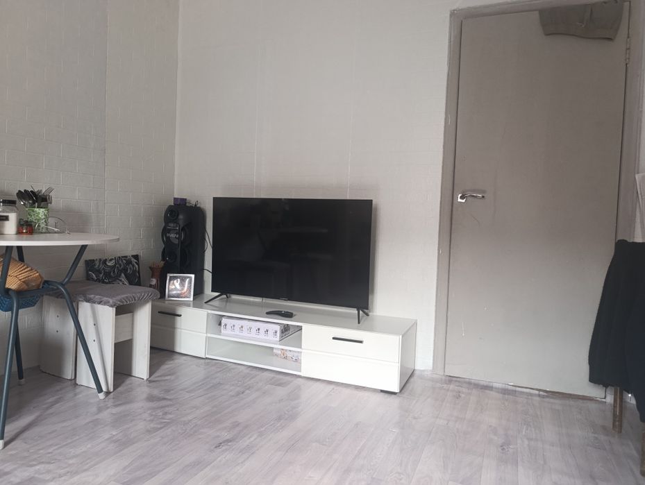 Продам два дома на одном участке