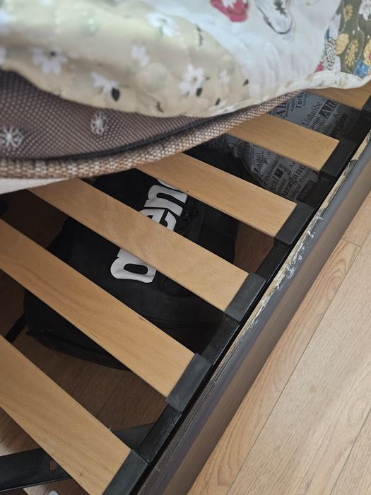 Продам кровать и шкаф