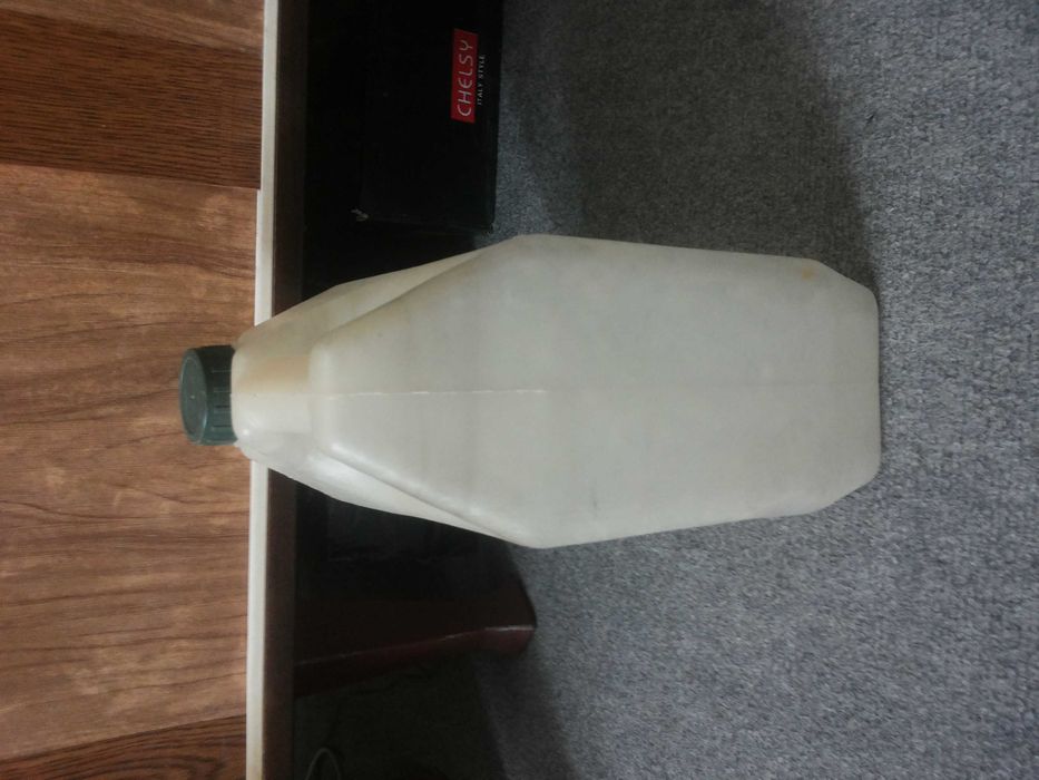 Канистра пластиковая 4,5 литра советская новая