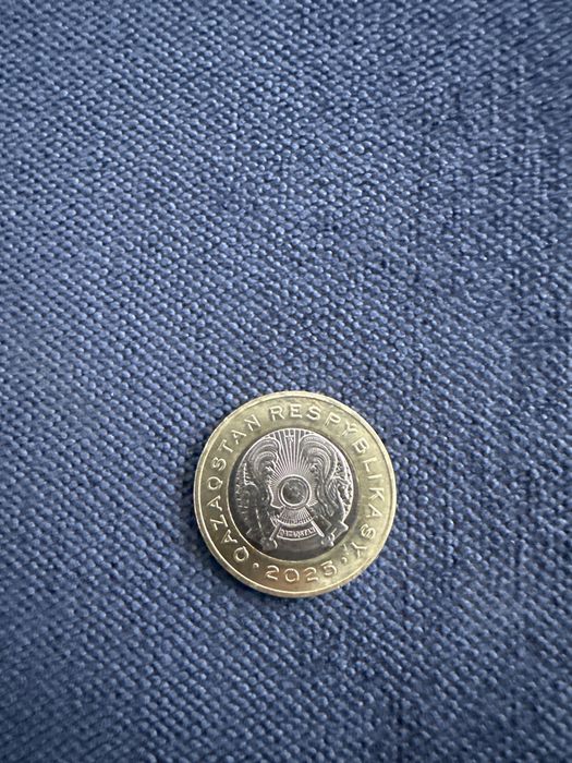 Редкие монеты 100 тг