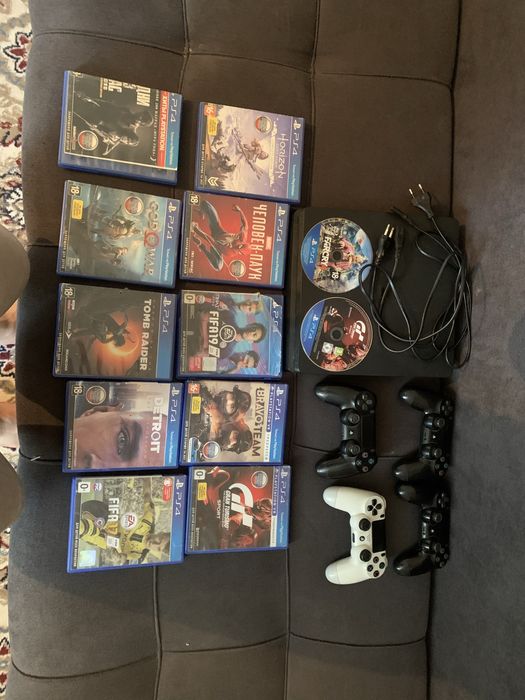 playstation 4 slim
