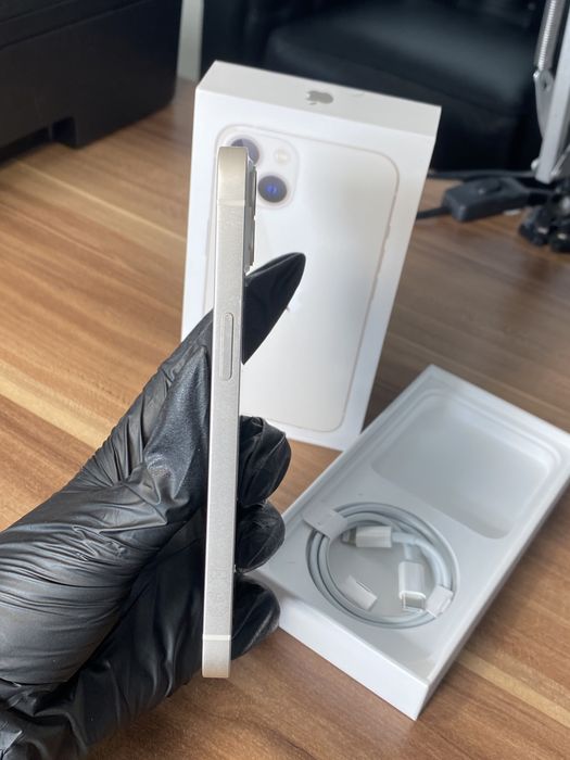 iPhone 13• 128 GB • Starlight