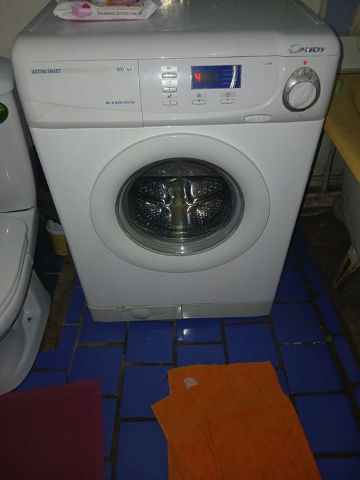 Продам стиральную машинку