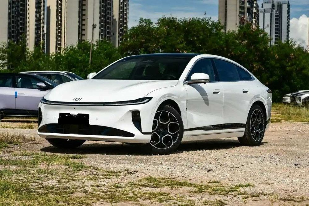 Changan Qiyuan A07  310km Luxury 2025