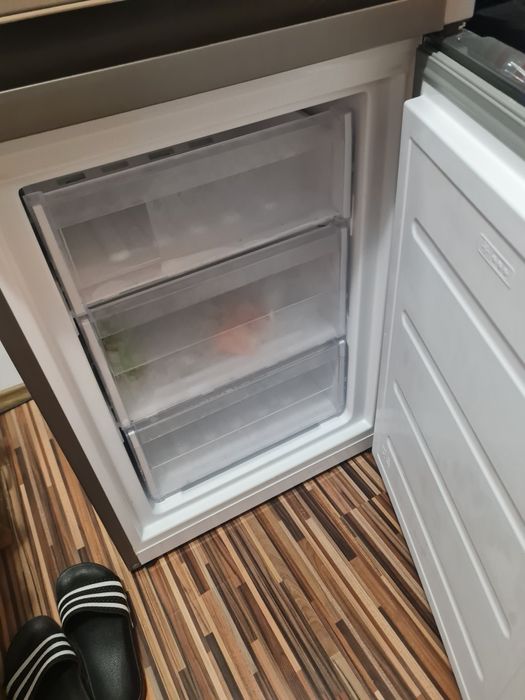 Vand combina frigorifica Whirlpool no frost