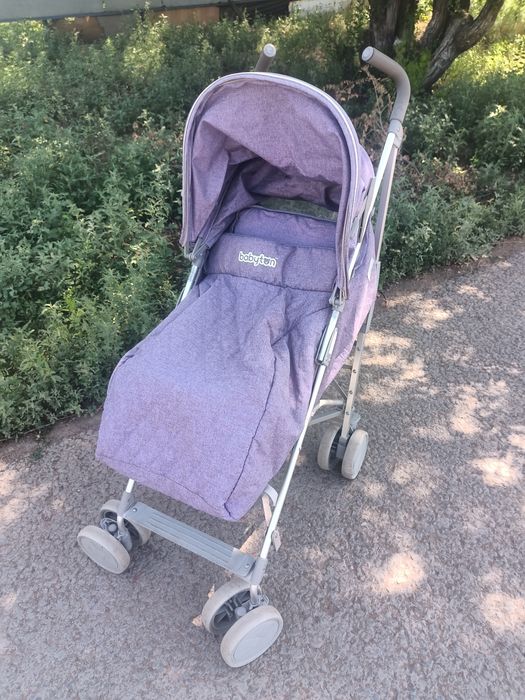 Продам прогулочную коляску