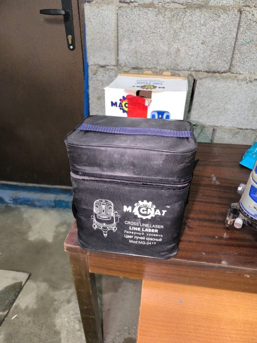 Лазерный уровень в отличном состоянии