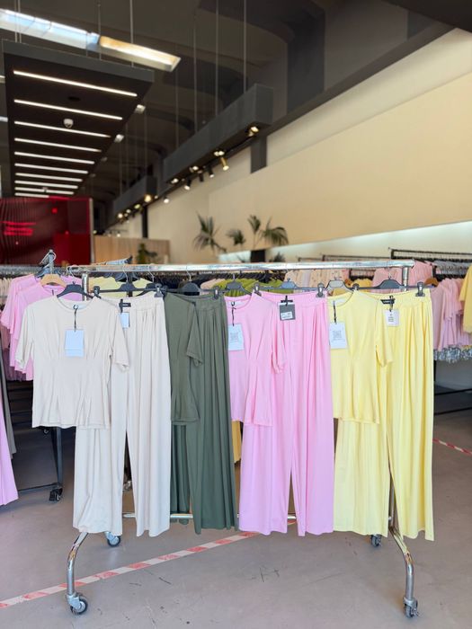 Lumina италия костюм