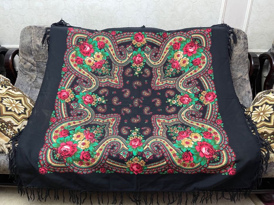 Срочно. Новый павлопосадский платок