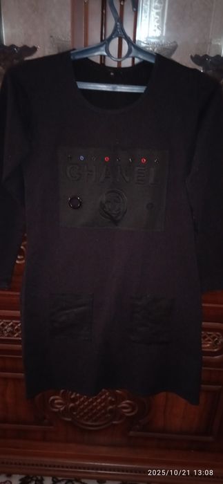 Kiyimlar sotiladi 30 40 mingdan berib yuboraman