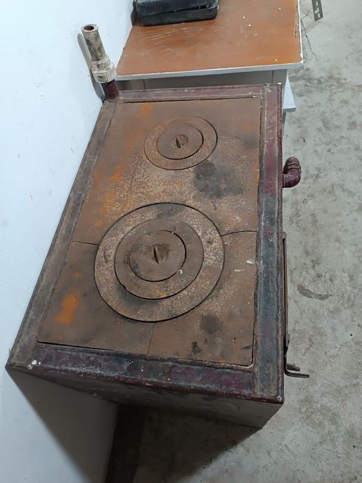 Котёл для отопления.