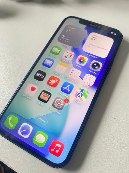 Продам айфон 12 128гб