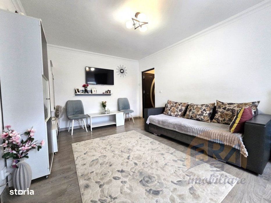 Apartament 3 camere | Etaj 2 | Renovat | Str. Seleusului