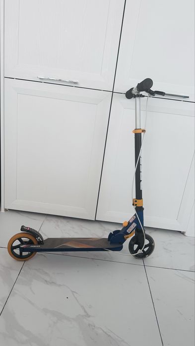 Самокат в отличном состянии