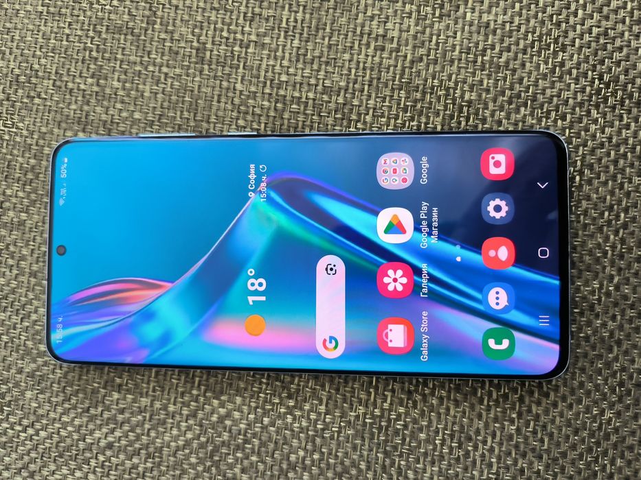 Samsung S20 plus . Отличен!