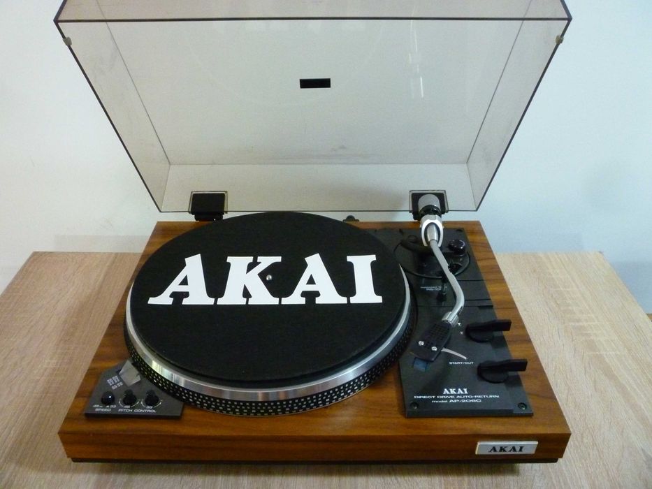 nou !  pick-up   akai    ap-206c