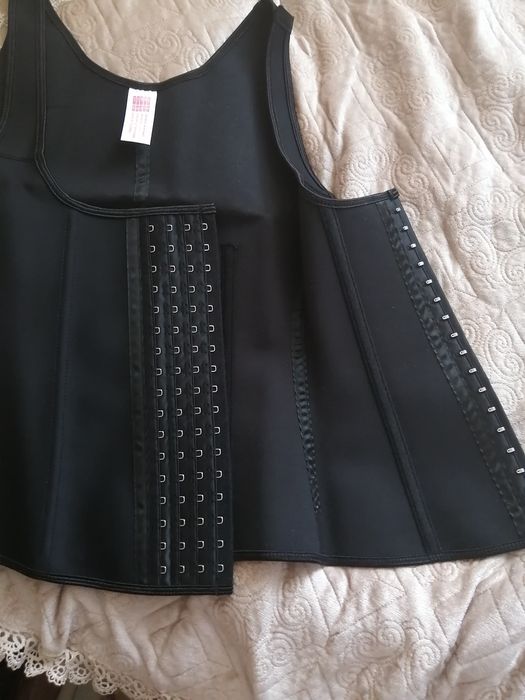 Продам корсет майку