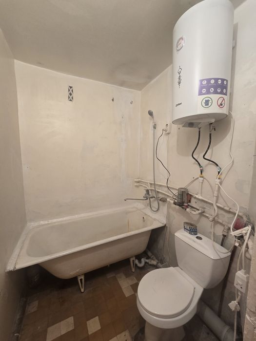 Zudlik bilan frunze massifda 2 xonali kvartira ijaraga beriladi