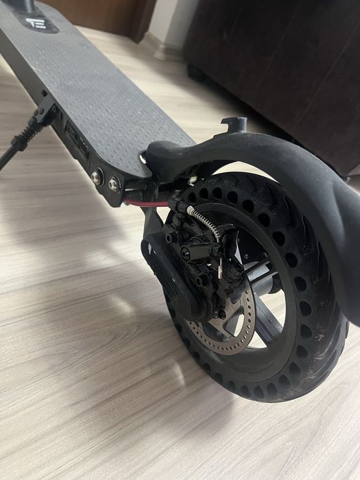 Trotineta electrica E-WHEELS