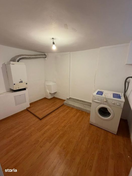 Casa 3 camere| Sector 2 |Metrou Iancului 5 minute| Renovată|Centrala