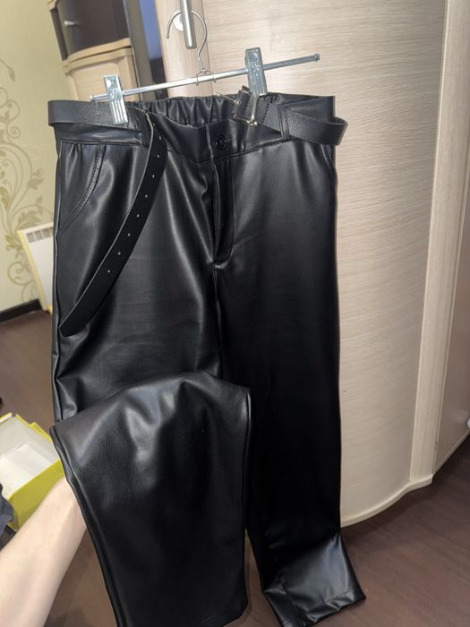 Кожаный шалбар сатылады