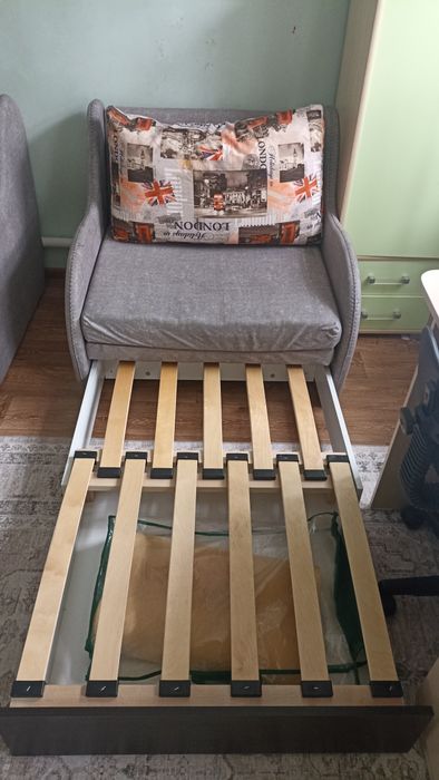 Срочно продам кресло-кравать