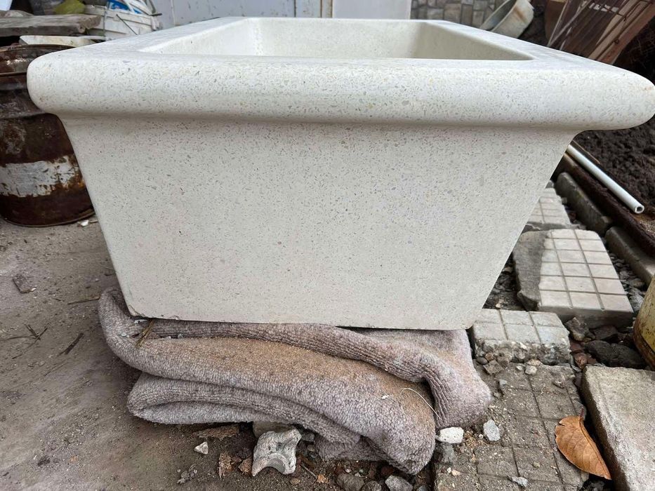 Корито от мозайка шлайфано обработено с импрегнатори   и сифон