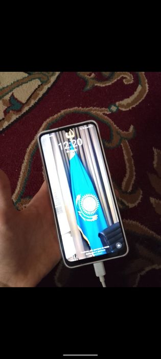 Обменяю реалит нот 50 на айфон