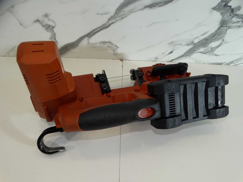 Hilti SB 4 - 22 / Nuron - Лентов трион / банциг