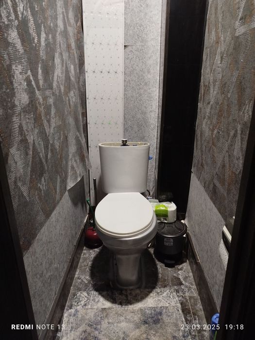 Квартира 2-х комнатная 3 этаж с ремонтом г.Алмалык