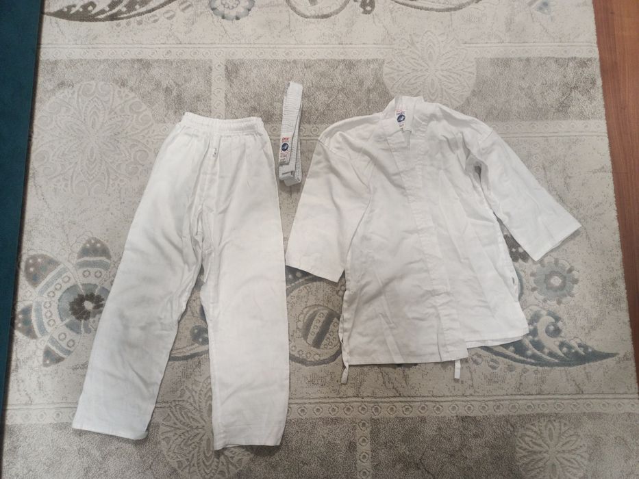 Кимоно для каратэ на мальчика