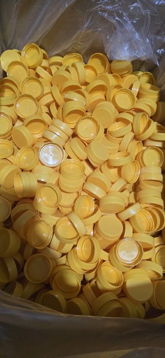 Принимаем пэт преформу любого цвета