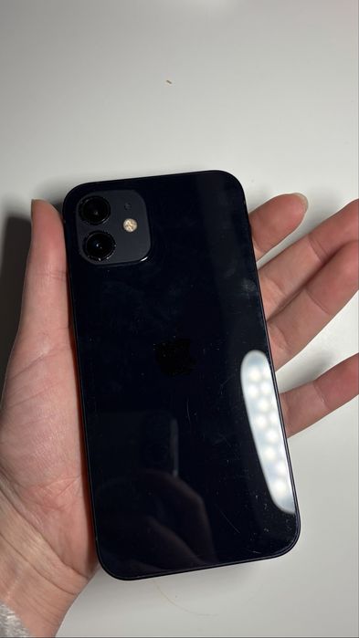 iPhone 12, 128 GB, stare foarte buna