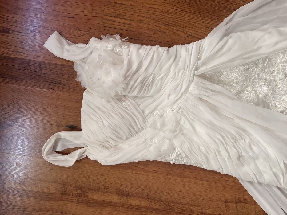 Rochie de mireasă / cununie făcută la comandă (Inspirată din model Elie Saab)