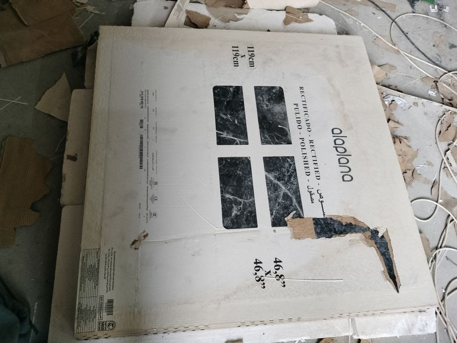 Vând gresie 119x119