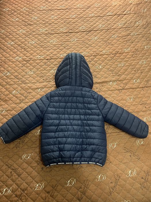 Продается деская теплая куртка (турецкая)