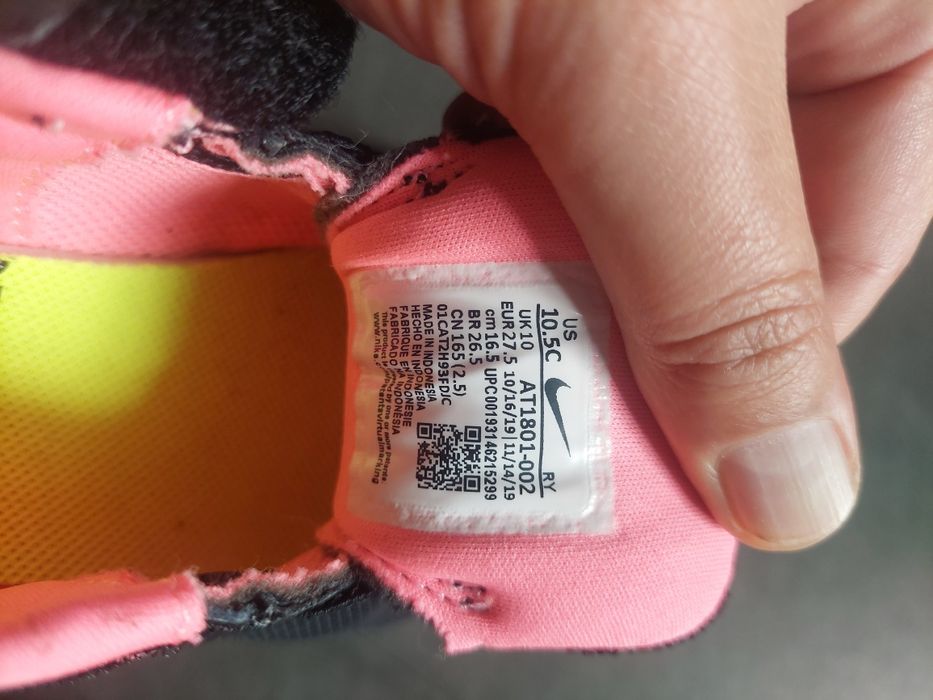 Adidași Nike pentru fete marimea 27,5