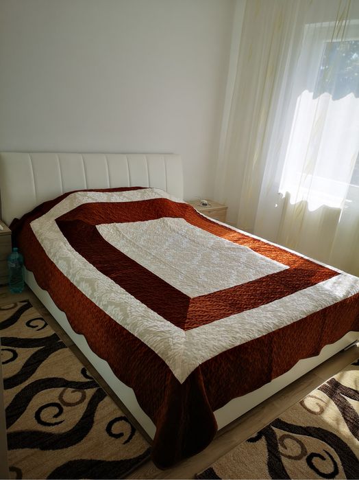 Vând apartament cu 3 camere cartierul Păcii, etajul 1