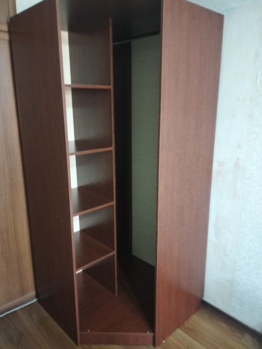 Продам шкаф для одежды