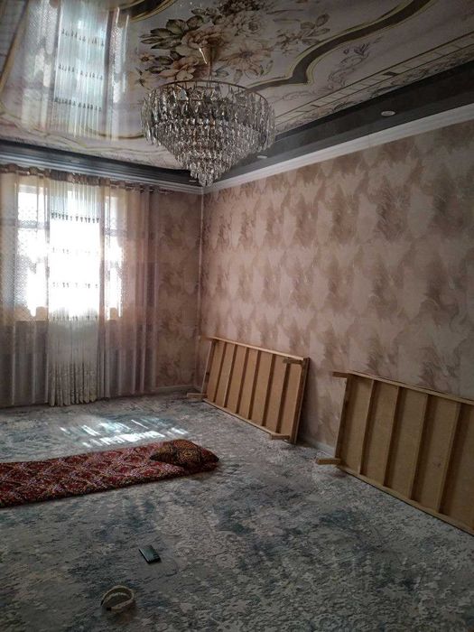 Кунград кафенин касында Уй сатылады