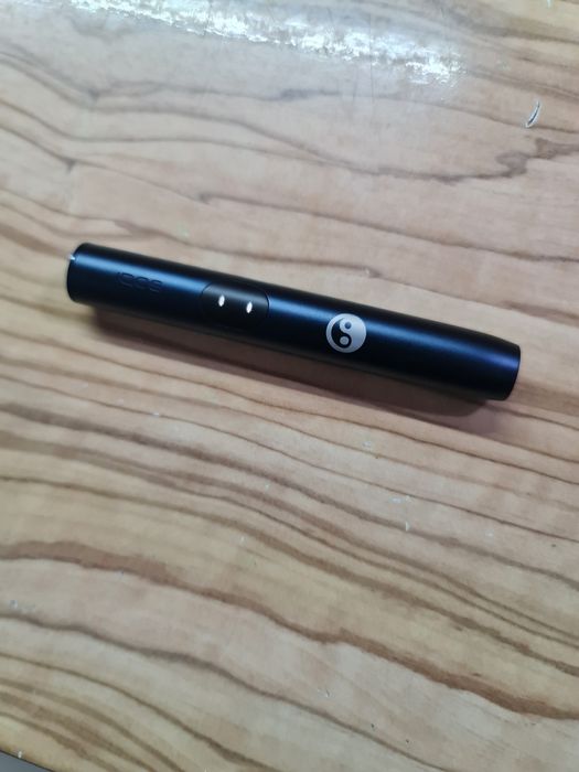 Kit IQOS ILUMA Midnight Black NOU persinalizat ING SI IANG