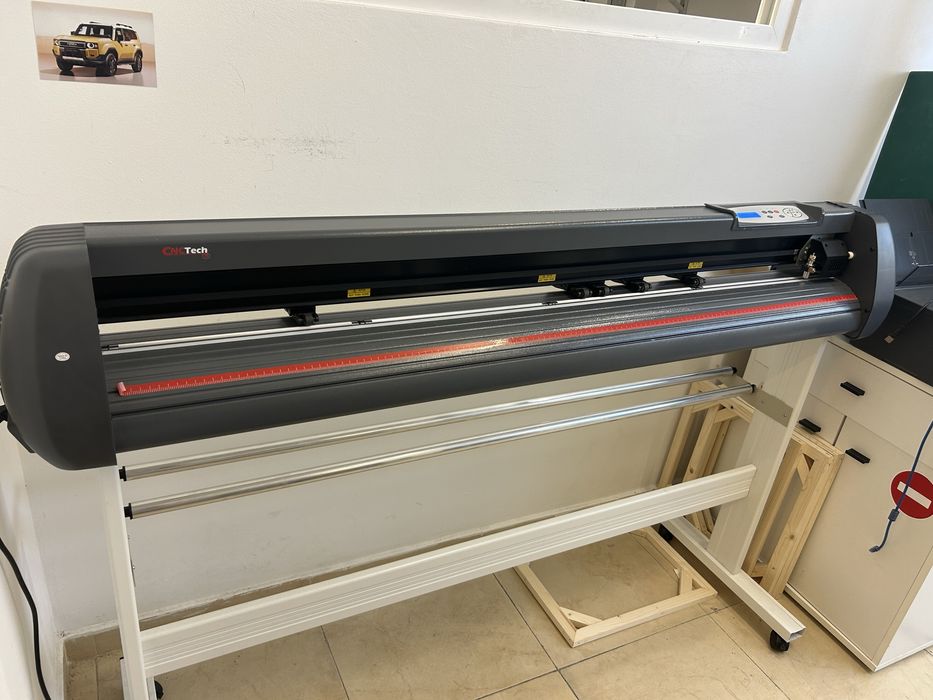 Cutter Plotter SK 1350T