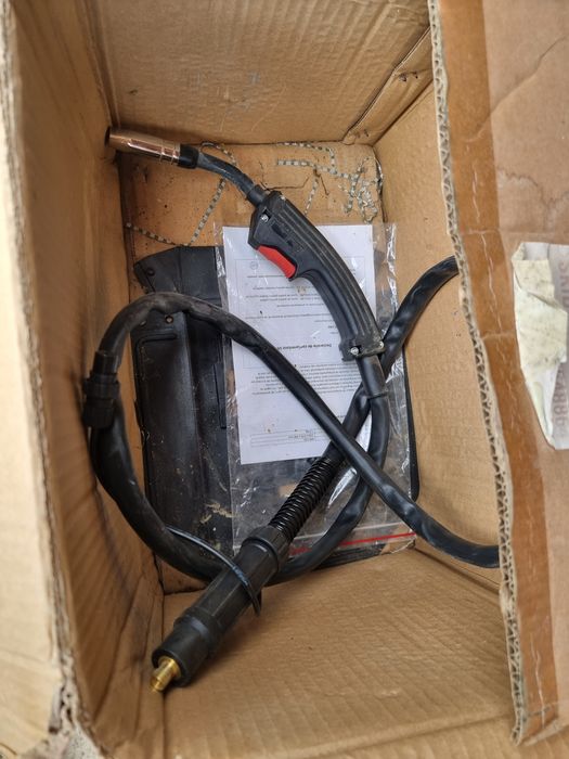 Aparat sudura MIG 130d INTENSIV fara gaz + sarma flux 0.8mm 1kg