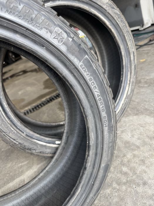 2бр 205 45 18 Goodyear зимни гуми