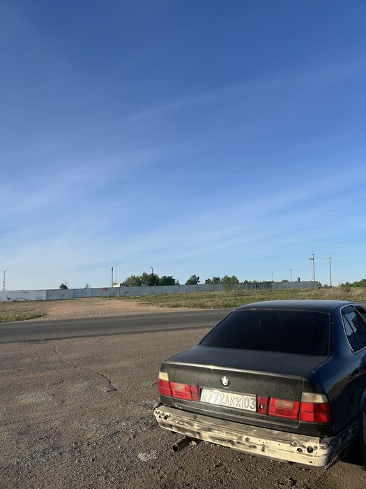 Продам е34 1993год