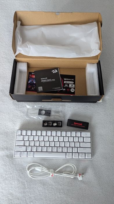 Kit Mecanic wireless & bluetooth Redragon Draconic Pro + Mouse Nix + m
